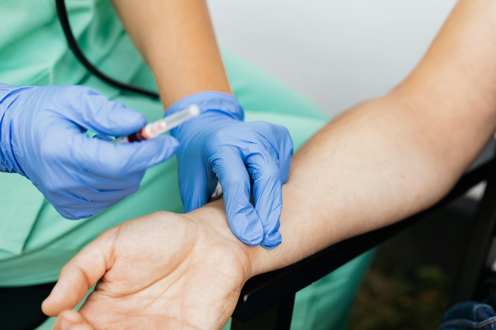 Therapeutic phlebotomy (hemochromatosis/polycythemia) (Hematology) - Professional photo for Therapeutic Phlebotomy (Hemochromatosis/Polycythemia) (Hematology): A Comprehensive Guide